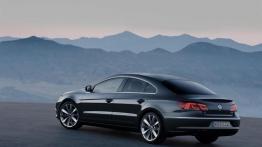 Volkswagen Passat CC Facelifting - lewy bok