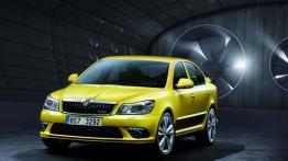 Skoda Octavia II RS Hatchback Facelifting - widok z przodu