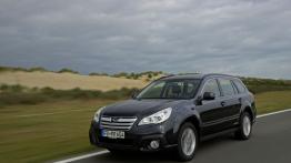 Subaru Outback IV Facelifting - widok z przodu