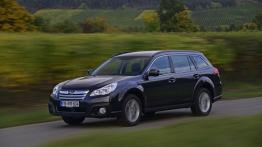 Subaru Outback IV Facelifting - widok z przodu