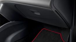 Seat Ibiza V SportCoupe Facelifting - schowek przedni zamknięty