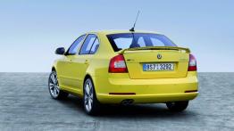 Skoda Octavia II RS Hatchback Facelifting - widok z tyłu