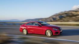 Mercedes E 500 Coupe Facelifting - prawy bok