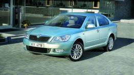 Skoda Octavia II Hatchback Facelifting - lewy bok