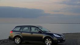 Subaru Outback IV Facelifting - prawy bok