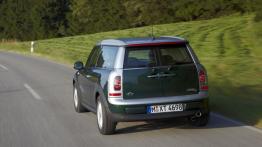 Mini Clubman D Facelifting - widok z tyłu