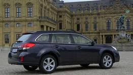 Subaru Outback IV Facelifting - prawy bok