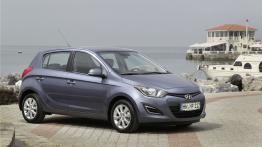 Hyundai i20 Facelifting - prawy bok