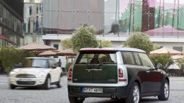 Mini Clubman D Facelifting - widok z tyłu