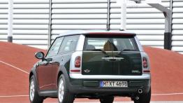 Mini Clubman D Facelifting - widok z tyłu