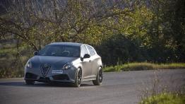 Alfa Romeo Giulietta G430 iMove Marangoni - widok z przodu