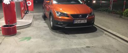 #Seat #Leon #CirkleK #tankowanie, zdjęcie 1