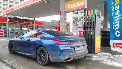 #BMW #M850i #CircleK #tankowanie