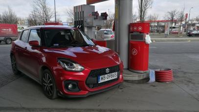 #Suzuki #Swift #Sport #CircleK #tankowanie