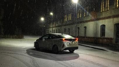 #Toyota #Prius #phv #plugin #hybrid #winter #snow #zima #śnieg