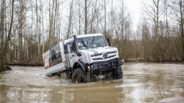 Unimog i Arocs - teren im niestraszny