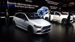 Paris Motor Show 2018 - Mercedes-Benz - widok z przodu