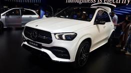 Paris Motor Show 2018 - Mercedes-Benz - widok z przodu