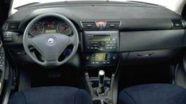 Fiat Stilo - pełny panel przedni