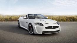 Jaguar XKR-S Cabrio - widok z przodu