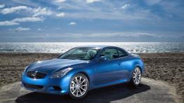 Infiniti G37 Cabrio - widok z przodu