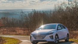 Hyundai Ioniq Electric - tanio i zwyczajnie nie znaczy nudno