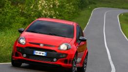 Abarth Punto Evo - widok z przodu