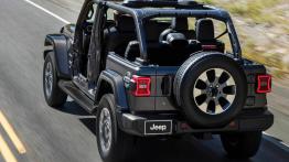 Nowy Jeep Wrangler - "więcej wszystkiego"