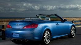 Infiniti G37 Cabrio - widok z tyłu