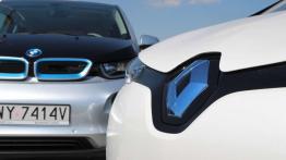 BMW i3 vs Renault Zoe - elektryzują miasto