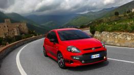 Abarth Punto Evo - widok z przodu