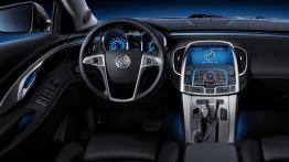 Buick LaCrosse - pełny panel przedni