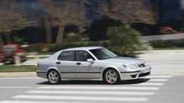 Saab 9-5 Sedan - prawy bok