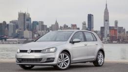 Volkswagen Golf VII TDI - wersja amerykańska - widok z przodu