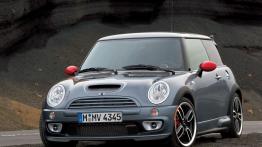 Mini John Cooper Works GP - widok z przodu