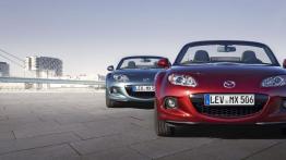 Mazda MX-5 Facelifting soft-top - przód - inne ujęcie