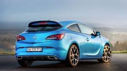 Opel Astra IV OPC - widok z tyłu