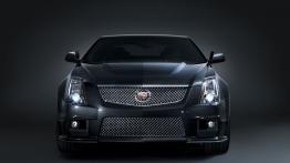 Cadillac CTS-V Coupe - przód - reflektory włączone