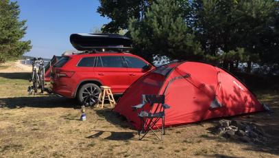 #skodacyclingadventure #skoda #kodiaq #instacar #red #suv #kolka #latvia #adventure #balticsea #camping