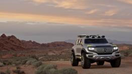 Mercedes Ener-G-Force Concept - widok z przodu