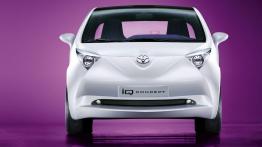 Toyota IQ Concept - widok z przodu