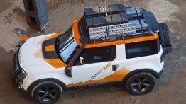 Land Rover DC100 Expedition Concept - widok z góry