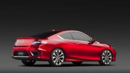 Honda Accord Coupe Concept - widok z tyłu