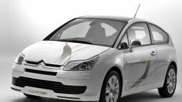 Citroen C4 Hybryda Concept - widok z przodu