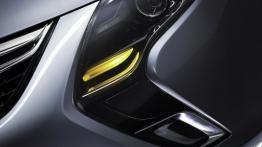 Opel Zafira Tourer Concept - lewy przedni reflektor - włączony