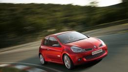 Renault Clio Sport Concept - widok z przodu