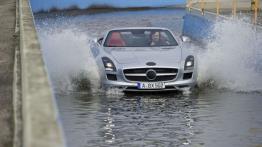 Mercedes SLS AMG Roadster - testowanie auta