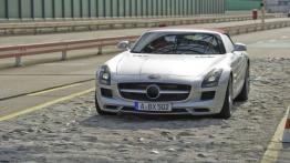 Mercedes SLS AMG Roadster - testowanie auta