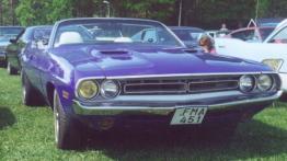 Dodge Challenger - widok z przodu