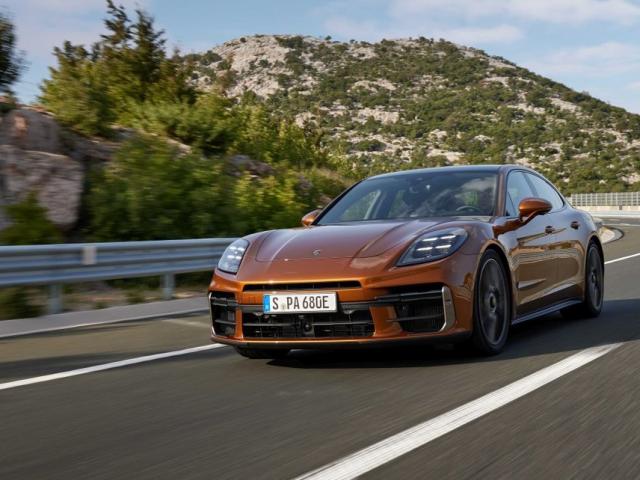 Porsche Panamera III Liftback Turbo E-Hybrid